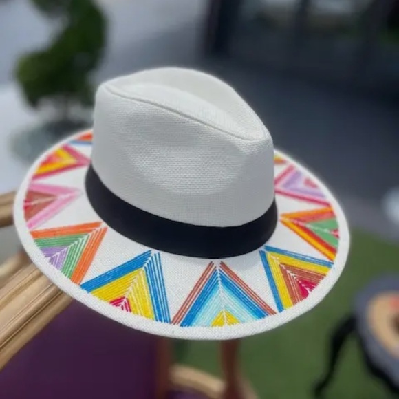 Campelle Accessories - CAMPELLE Brazilian Handmade Hats -Tulum White